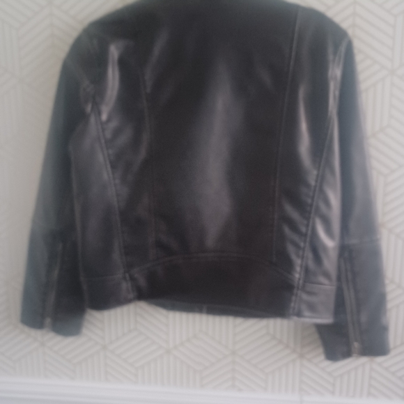 Jacket - Picture 6 of 6